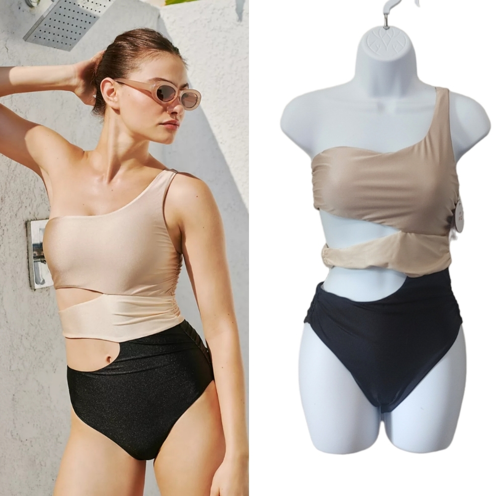 PQ Swim Exclusive Colorblock One-Piece Swimsuit